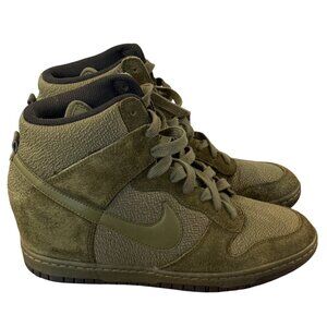 Nike Dunk Sky Hi Womens size 9 Olive Green Suede Textured High Tops Sneakers